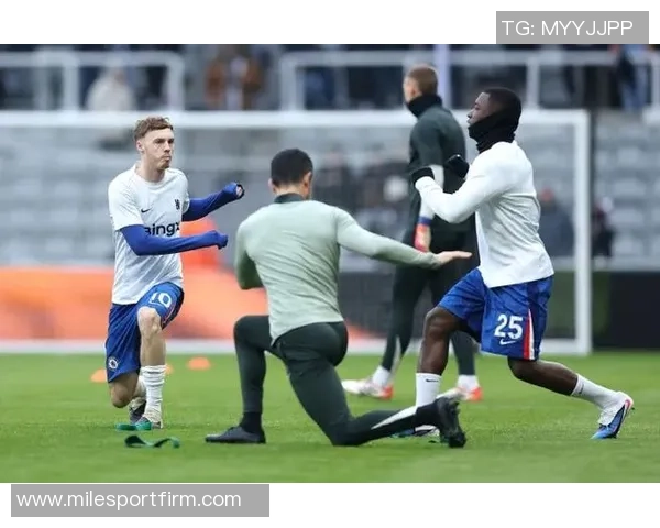 福法纳盛赞帕尔默实力堪比姆巴佩和登贝莱称其如外星人般出色