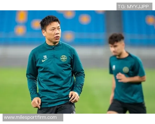 上海海港即将引援岳鑫卢永涛加盟在即助力球队新赛季